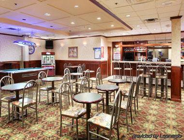 Hotel Ramada Moline East Moline Restaurante foto
